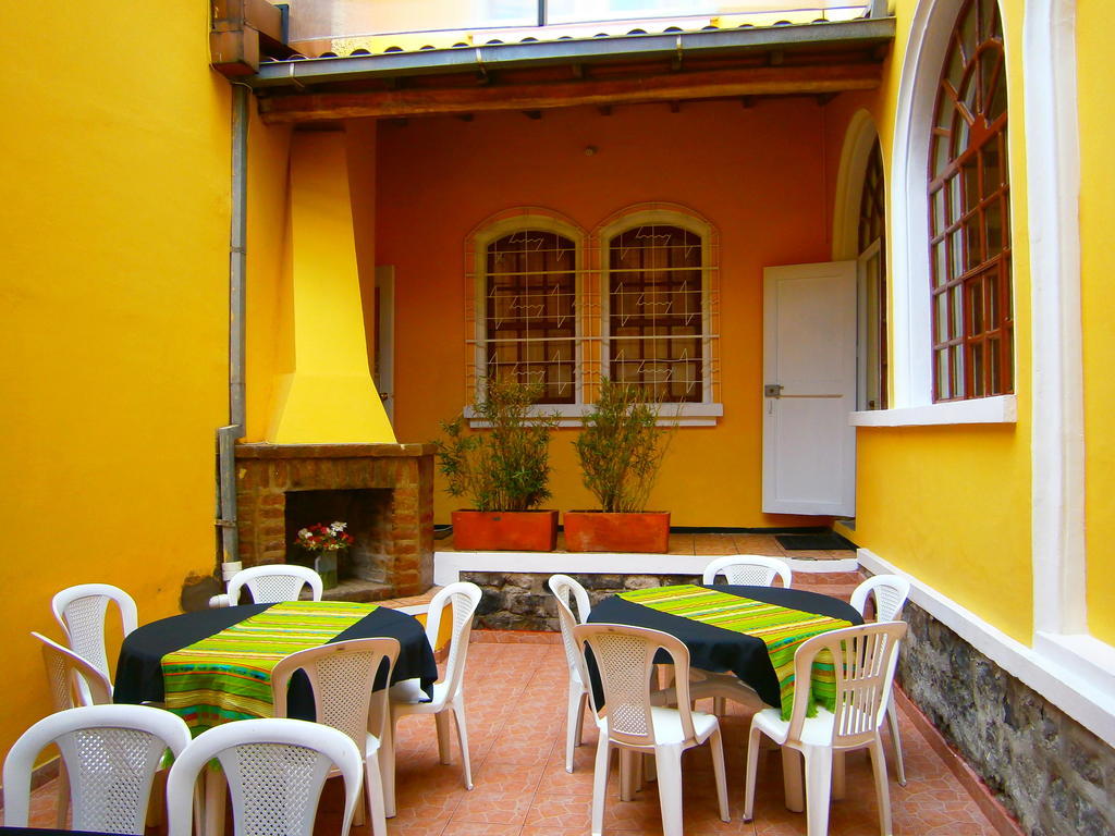 Hotel The Yellow House Quito Esterno foto